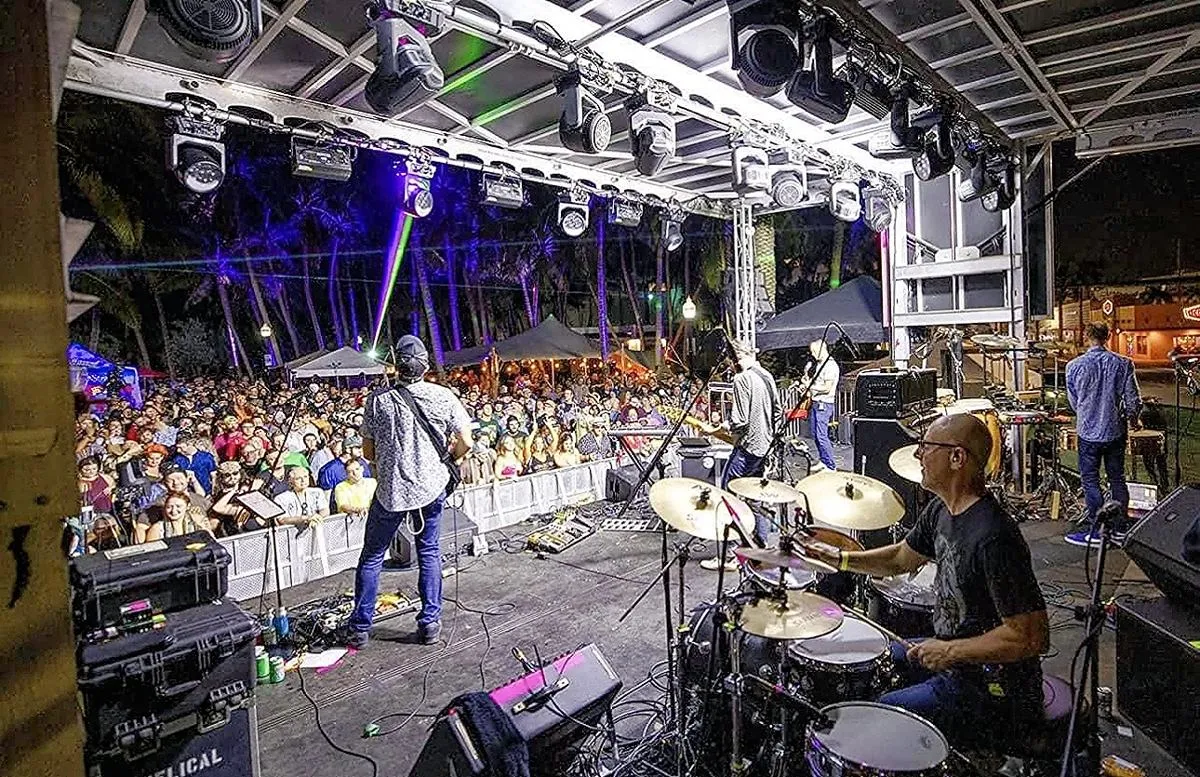 New Year’s Eve stage at Bayfront Park