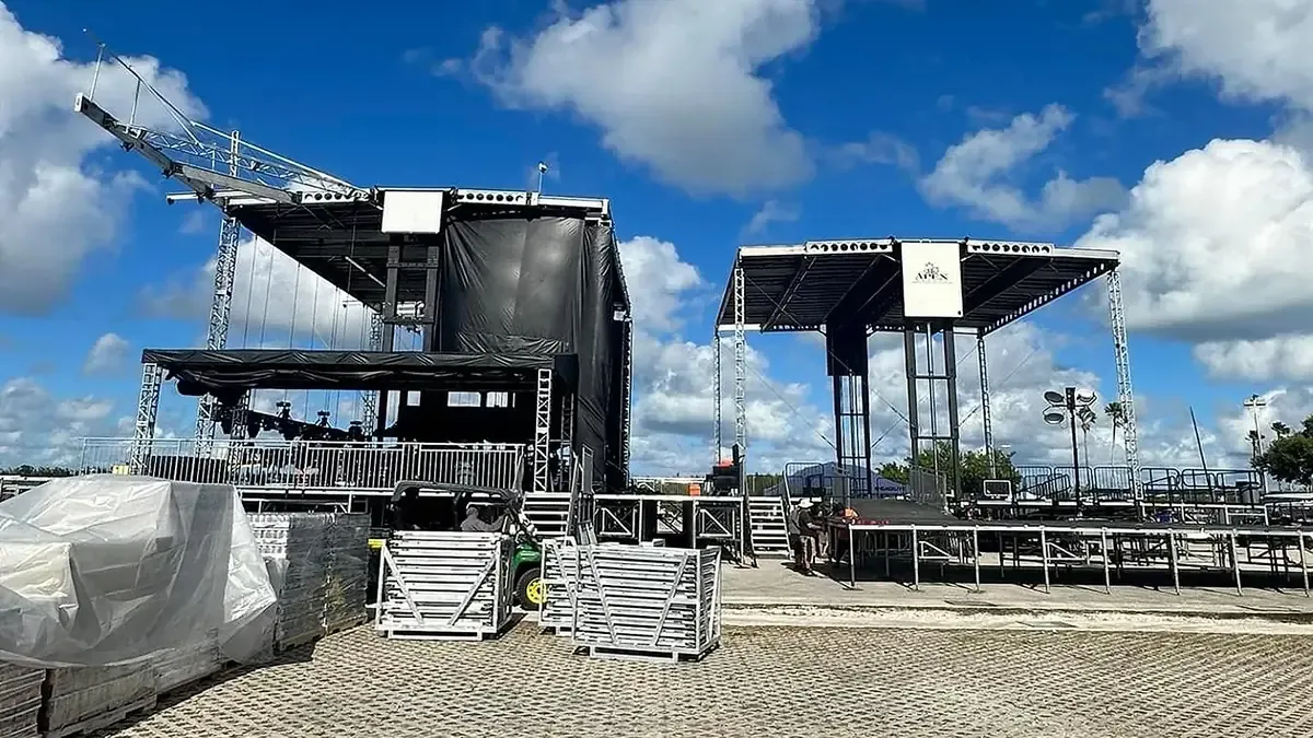 APEX GEN3 stages mid-build at a waterfront site